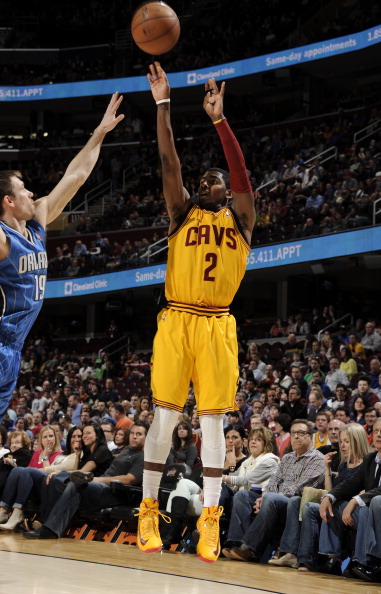 霍伊伦本赛季意甲10场4球，与上赛季联赛进球数持平（霍伊伦本季意甲10场轰4球，已追平上赛季联赛进球数）