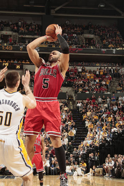 名宿：尼科-帕斯像托蒂，他是意甲最好的球员理应回皇马效力（名宿盛赞尼科-帕斯堪比托蒂：意甲最佳，理应回归皇马）