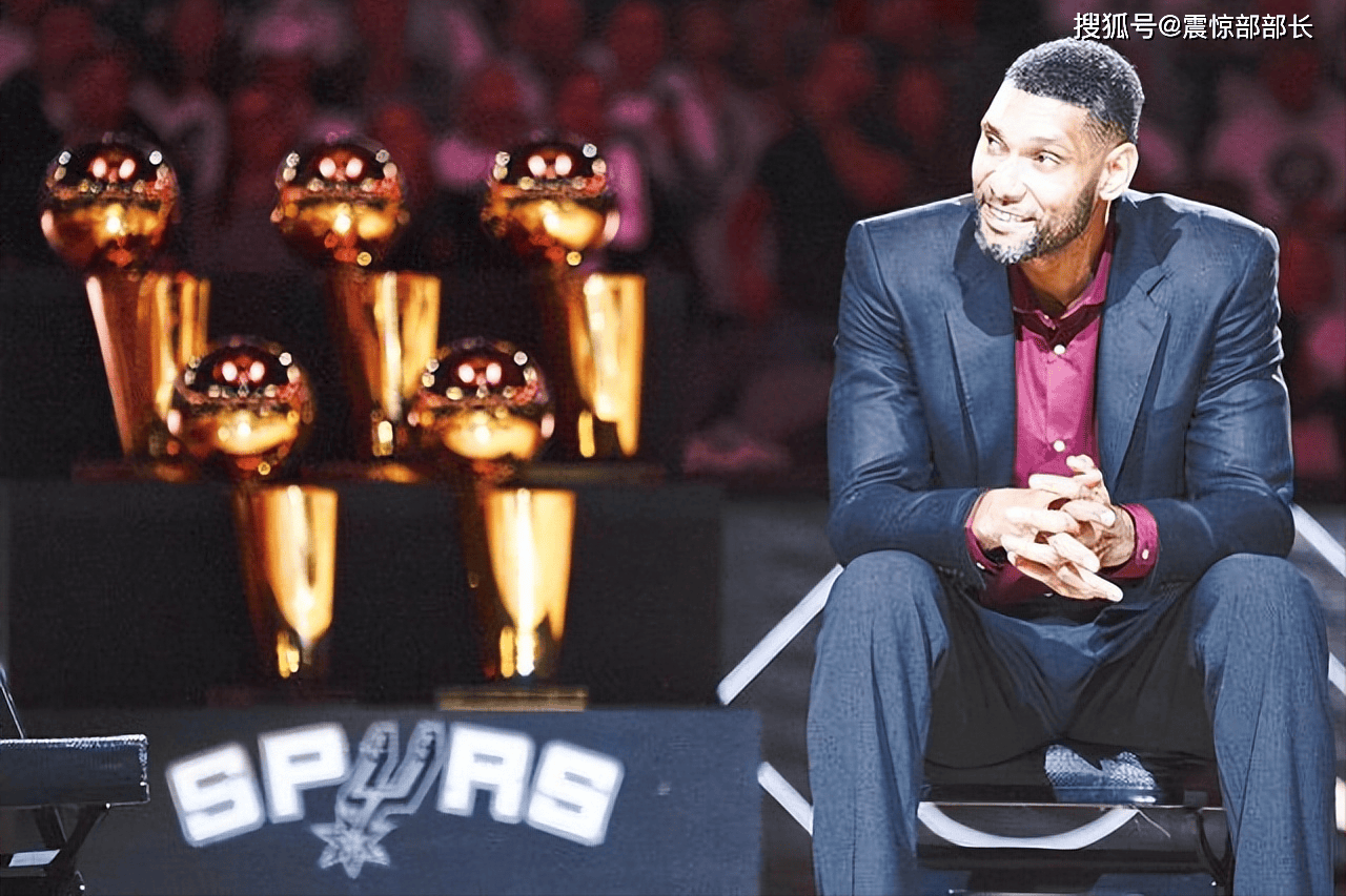 篮球社交属性为何如此强？（篮球的社交性为何格外突出？）