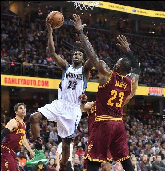 NBA半场：杨瀚森首发1篮板1失误4犯规，开拓者44-66落后灰熊（半场结束：杨瀚森先发仅1篮板、1次失误、4次犯规，开拓者44-66落后灰熊）