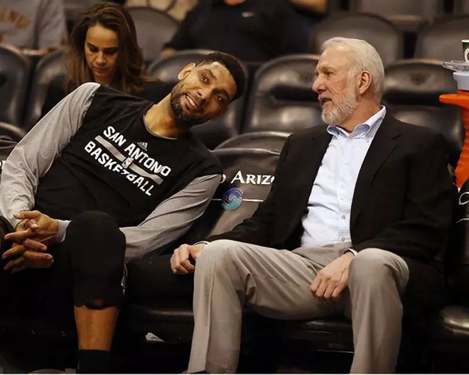 瓜帅：梅西、莱万和哈兰德都是进球机器，很荣幸执教过他们（瓜帅：梅西、莱万、哈兰德皆为高产射手，能执教他们我倍感荣幸）