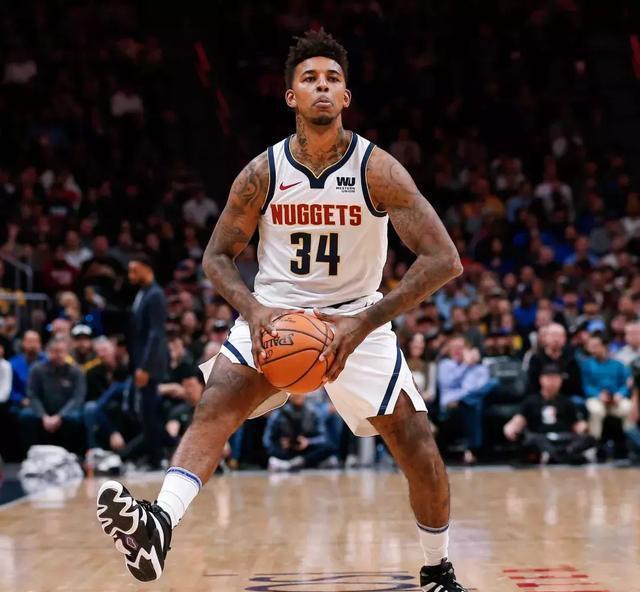 动刀别动到大动脉就行！今年海港出场四大天王 维塔尔最猛（下手别伤到要害！本季海港四大天王齐登场，维塔尔最强）