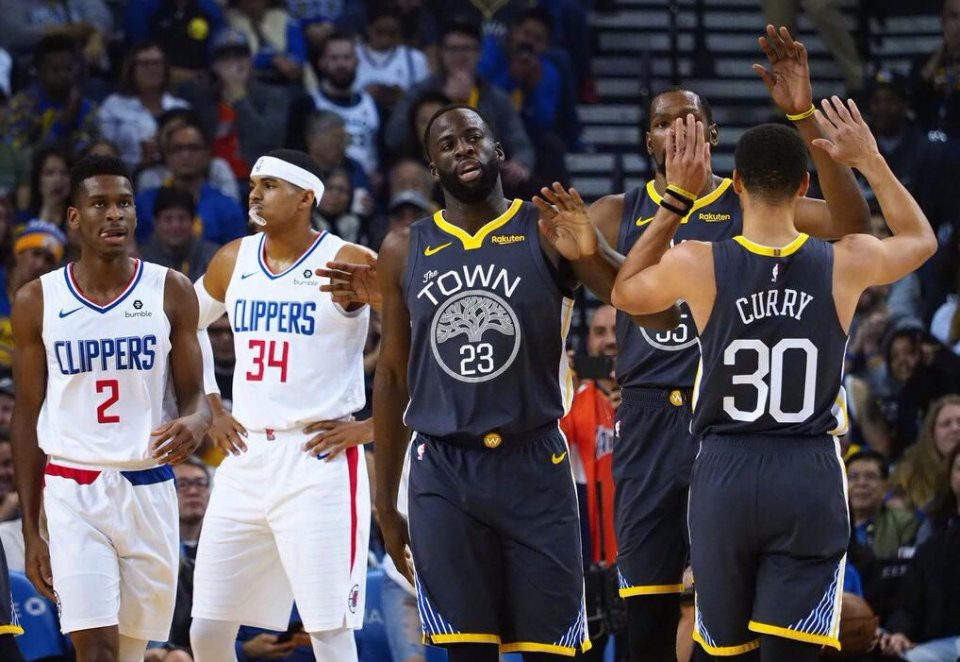 世体：德罗刚进一线队时不适应，巴萨教练组安排了强化训练（世体：德罗升入一线队初期适应不佳，巴萨教练组安排专项强化训练）